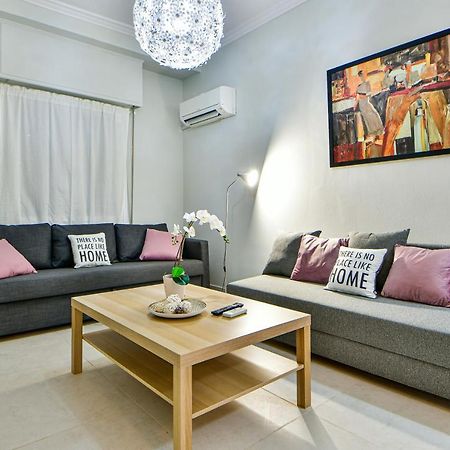 Pleasant Flat Next To Panormou Metro Station Athens Exterior photo