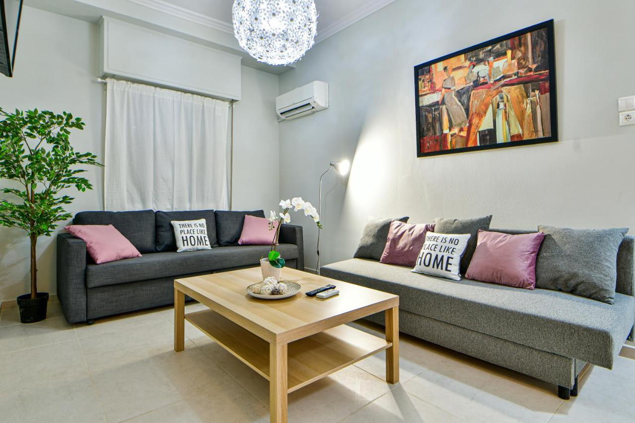 Pleasant Flat Next To Panormou Metro Station Athens Exterior photo